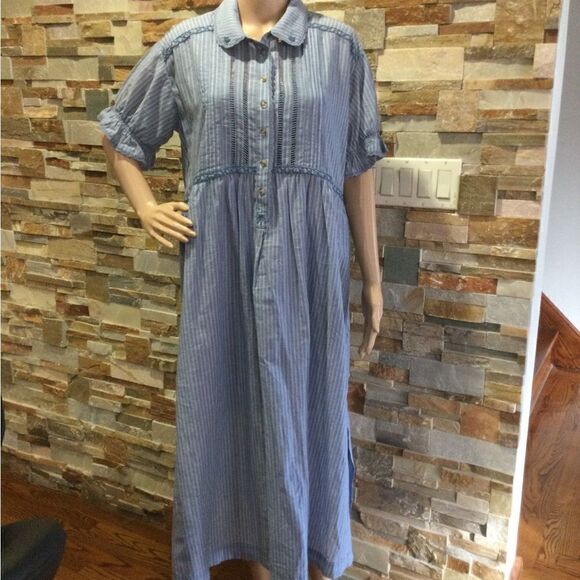 Pilcro Flowy Puff-Sleeve Shirtdress - Picture 1 of 13